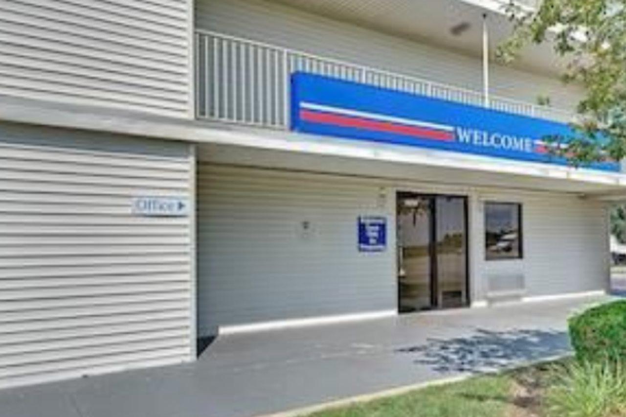 Motel 6 Chicago Southwest - Aurora Luaran gambar