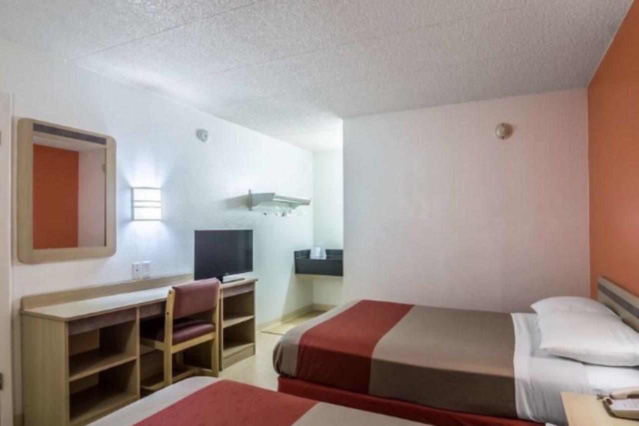 Motel 6 Chicago Southwest - Aurora Luaran gambar