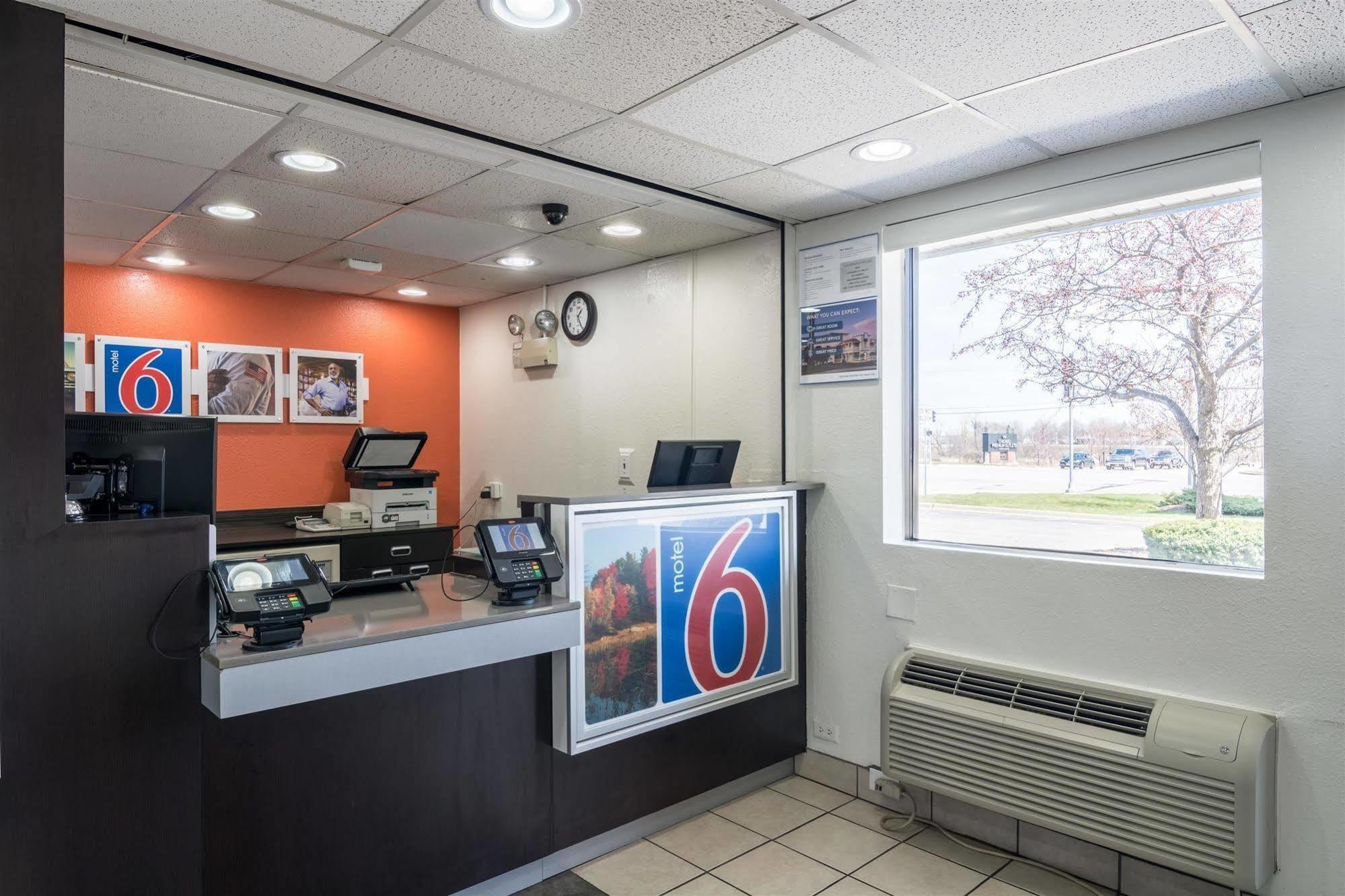 Motel 6 Chicago Southwest - Aurora Luaran gambar