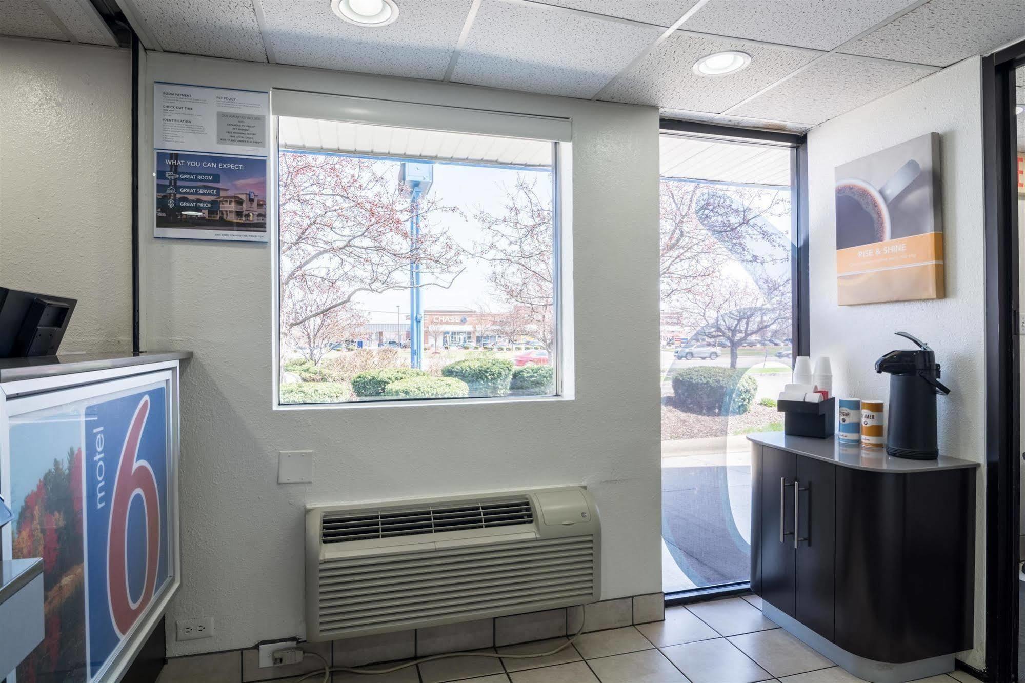 Motel 6 Chicago Southwest - Aurora Luaran gambar