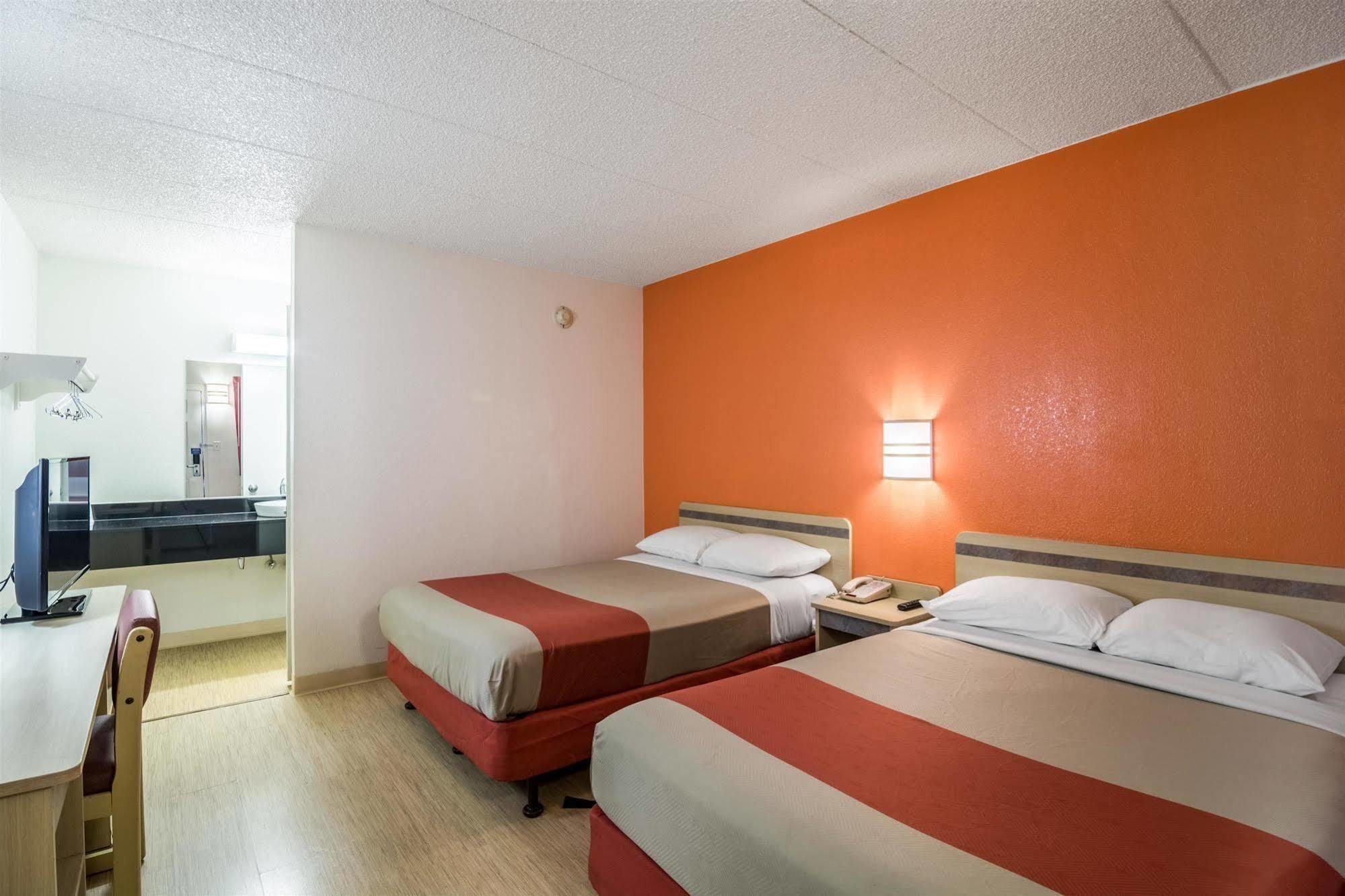 Motel 6 Chicago Southwest - Aurora Luaran gambar