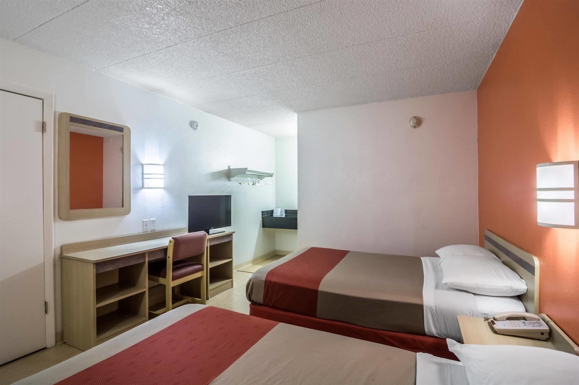 Motel 6 Chicago Southwest - Aurora Luaran gambar