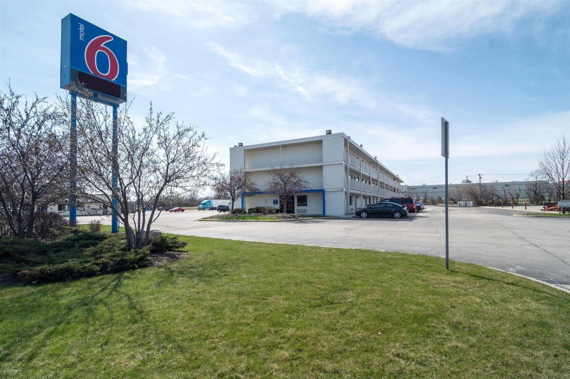 Motel 6 Chicago Southwest - Aurora Luaran gambar