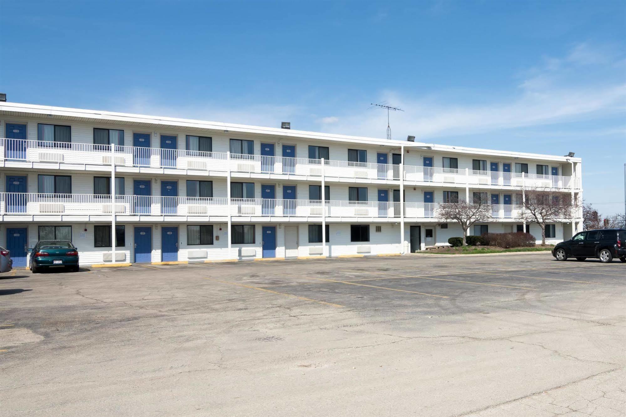 Motel 6 Chicago Southwest - Aurora Luaran gambar